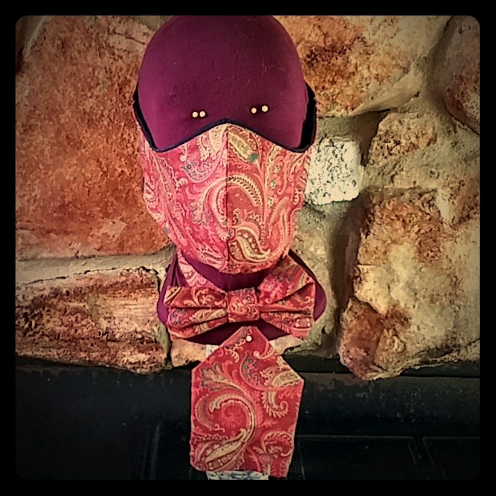 Mask, bowtie and hankie